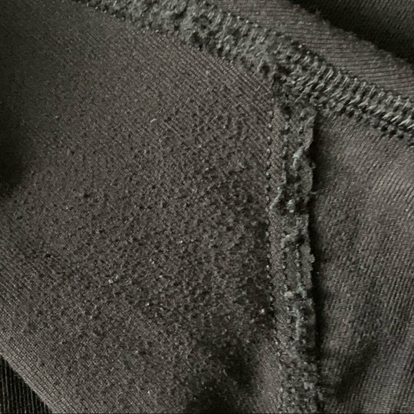 Lululemon Wunder Under Crop - Picture 5 of 5